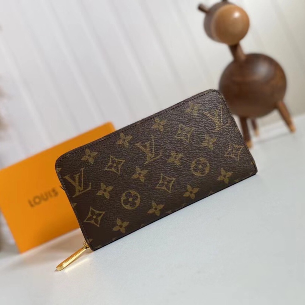 Louis Vuitton Chain Bags Wallets